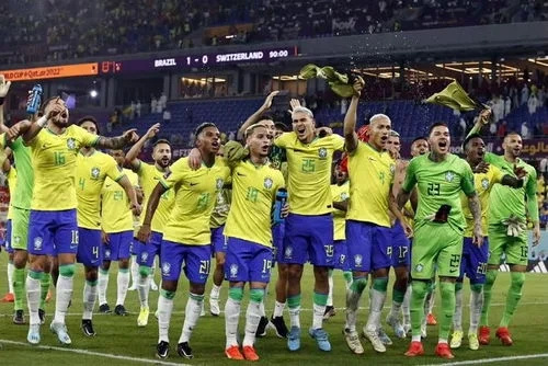 巅峰国际APP足球直播